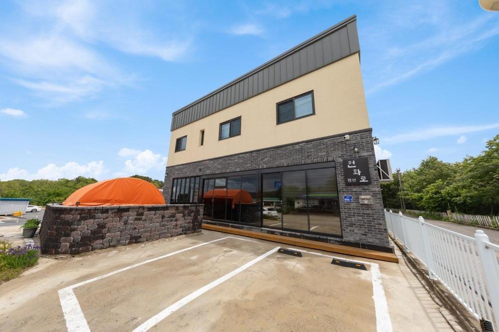 Gangneung Heonhwa-Ro Pension Eksteriør billede